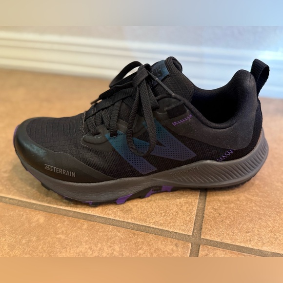 NEW BALANCE NITREL V4  trail running shoes- WOMENS- New - size 6.5 - Picture 6 of 8